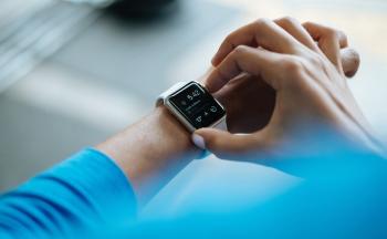 Kredittkort med smartklokke-betaling